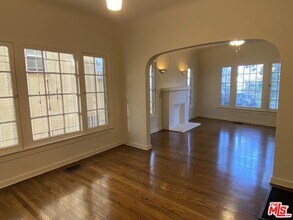 1123 S Citrus Ave in Los Angeles, CA - Building Photo - Building Photo