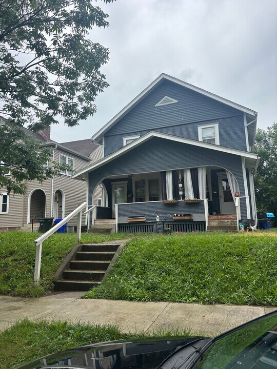 67 N Huron Ave in Columbus, OH - Building Photo