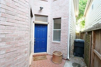 4914 Maxie St in Houston, TX - Building Photo - Building Photo