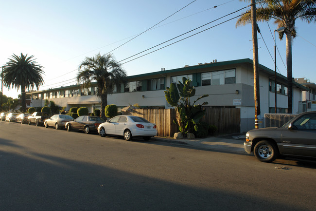 6520 Cervantes Rd in Goleta, CA - Building Photo - Building Photo