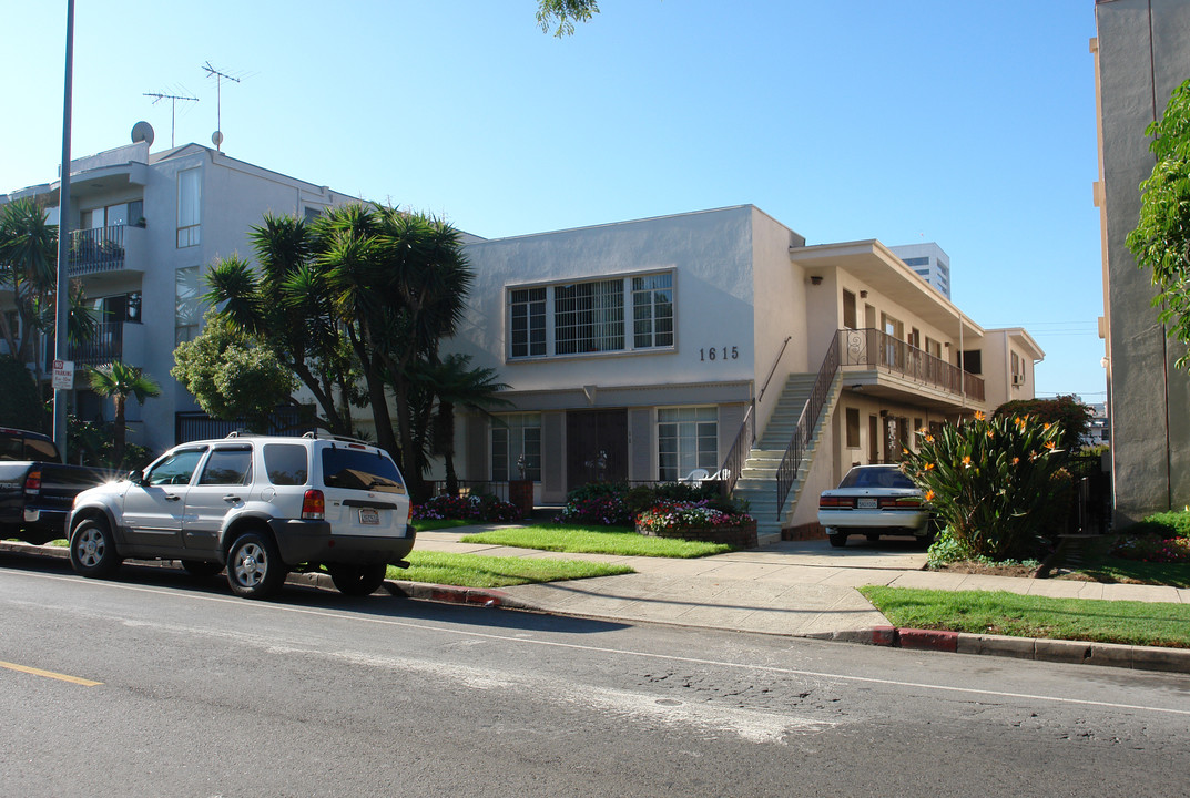 1615 Veteran Ave in Los Angeles, CA - Building Photo