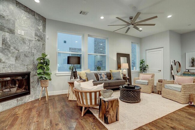 1319 Isabella St in Houston, TX - Building Photo - Building Photo