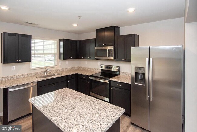 110 Nelson Ln in Sanatoga, PA - Building Photo - Building Photo