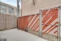2013 E Huntingdon St photo'