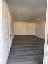 4490 NW 171 Terrace in Miami Gardens, FL - Building Photo - Building Photo