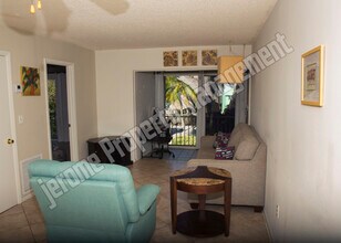 98442 Windward Ave in Key Largo, FL - Building Photo - Building Photo