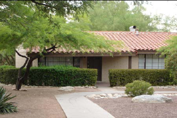 Desert Club Apartments in Tucson, AZ - Foto de edificio - Building Photo