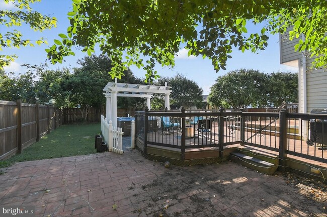 22040 Caravel Ct in California, MD - Building Photo - Building Photo