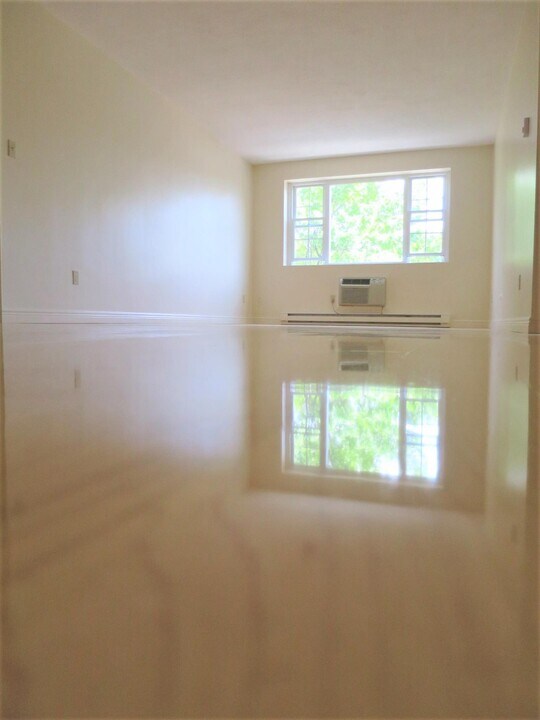 21 Franklin St, Unit #6 in Somerville, MA - Building Photo