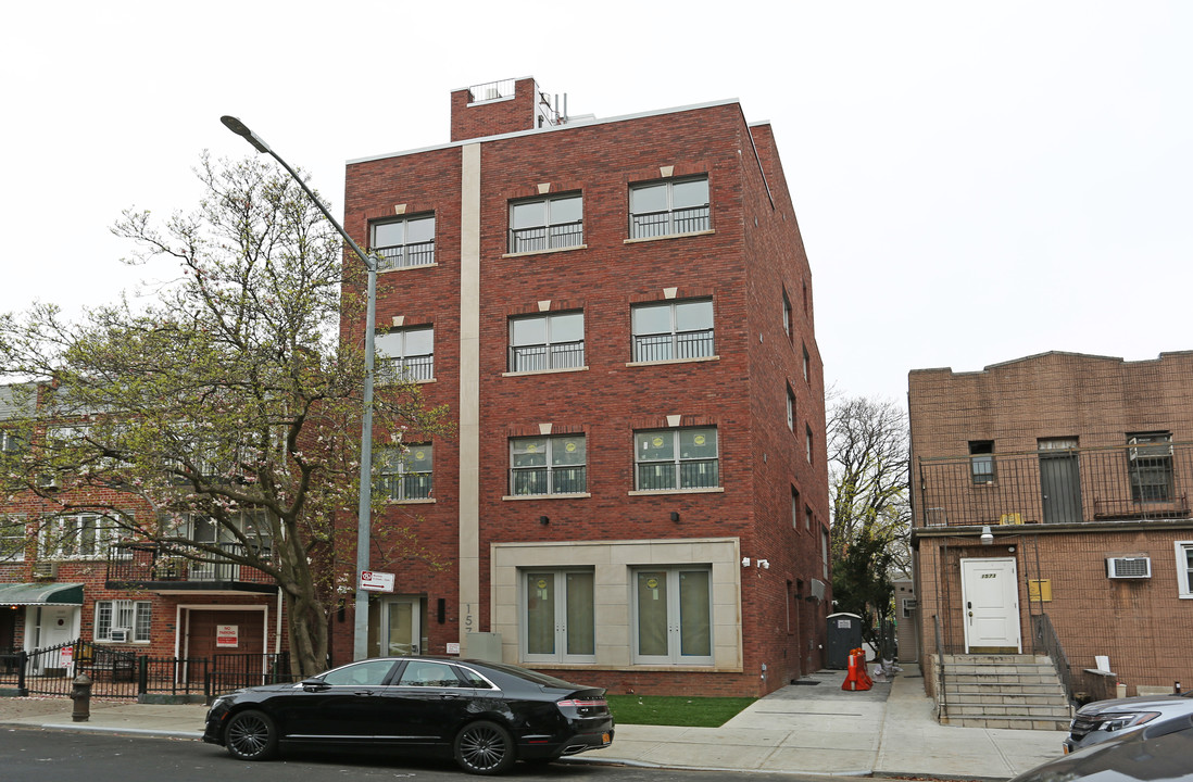 1571 51st St in Brooklyn, NY - Building Photo