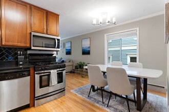 3024 Humboldt Ave S in Minneapolis, MN - Building Photo - Building Photo