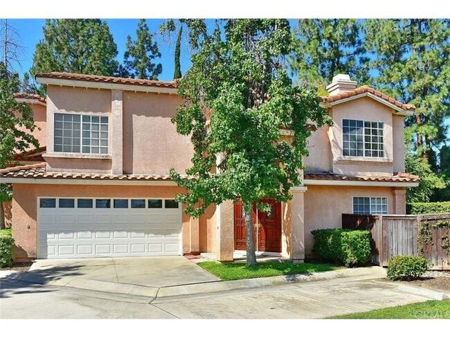 915 W Arrow Hwy, Unit 5 in Claremont, CA - Building Photo - Building Photo