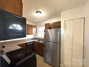 1928 Russell Ave in Charlotte, NC - Building Photo - Building Photo