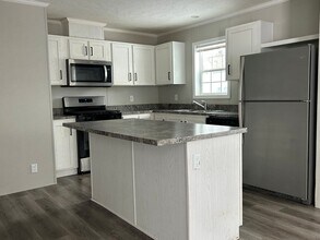 4418 E Daisy Ln in Traverse City, MI - Building Photo - Building Photo