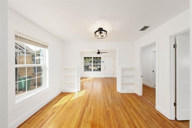 property at 3103 E 16th St