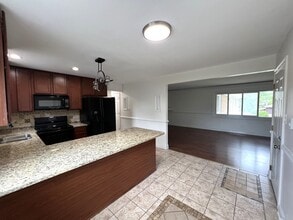 6842 W Lode Dr in Worth, IL - Building Photo - Building Photo