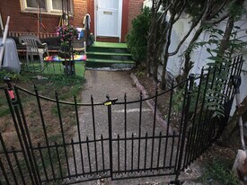 2445 Brookwood St in Harrisburg, PA - Building Photo