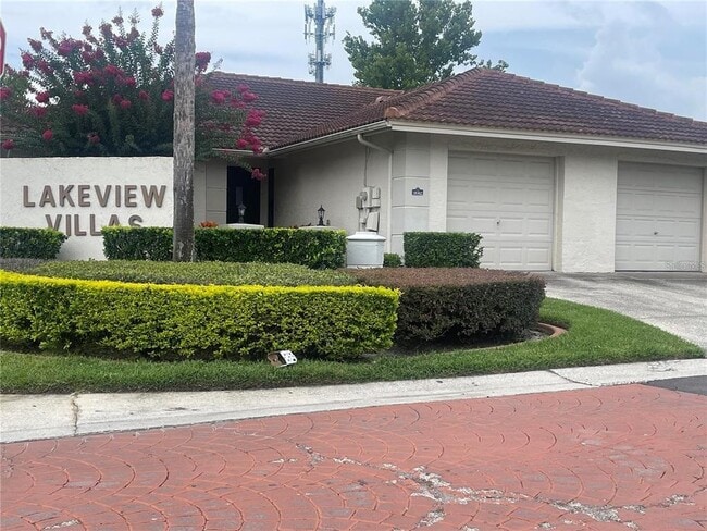 18302 Aintree Ct in Tampa, FL - Building Photo - Building Photo