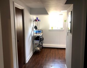 61 Selkirk Rd, Unit 1 in Boston, MA - Building Photo - Building Photo