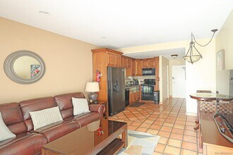 2003 Costa Del Mar Rd in Carlsbad, CA - Building Photo - Building Photo
