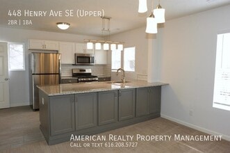 448 Henry Ave SE in Grand Rapids, MI - Building Photo - Building Photo