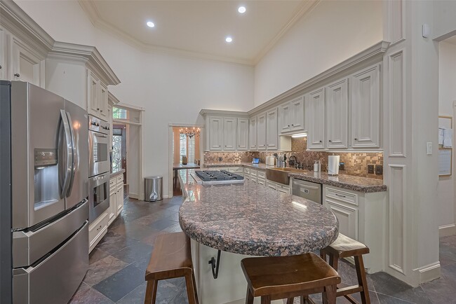 property at 26 Spiceberry Pl