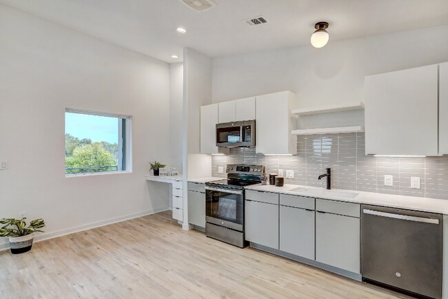 property at 100 Mockingbird Ln W