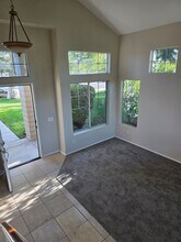 32222 Cala Torrente in Temecula, CA - Building Photo - Building Photo