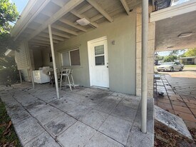 6XXX Dawson St, Unit B in Hollywood, FL - Building Photo