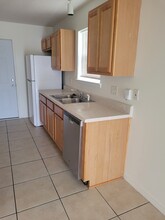 2148 Tom St in Navarre, FL - Foto de edificio - Building Photo