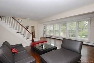 1286 Long Ridge Rd in Stamford, CT - Building Photo - Building Photo