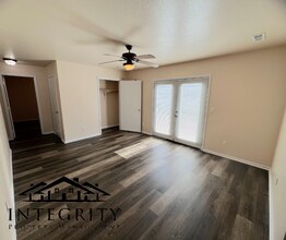 22590B Hollow Oak Ln in St. Robert, MO - Building Photo - Building Photo