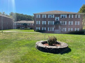 180-180 Tyngsboro Rd in Chelmsford, MA - Building Photo - Building Photo