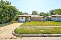 5308 Foster Dr in Oklahoma City, OK - Foto de edificio - Building Photo