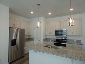 1039 Spartan Ave in Berthoud, CO - Building Photo - Building Photo