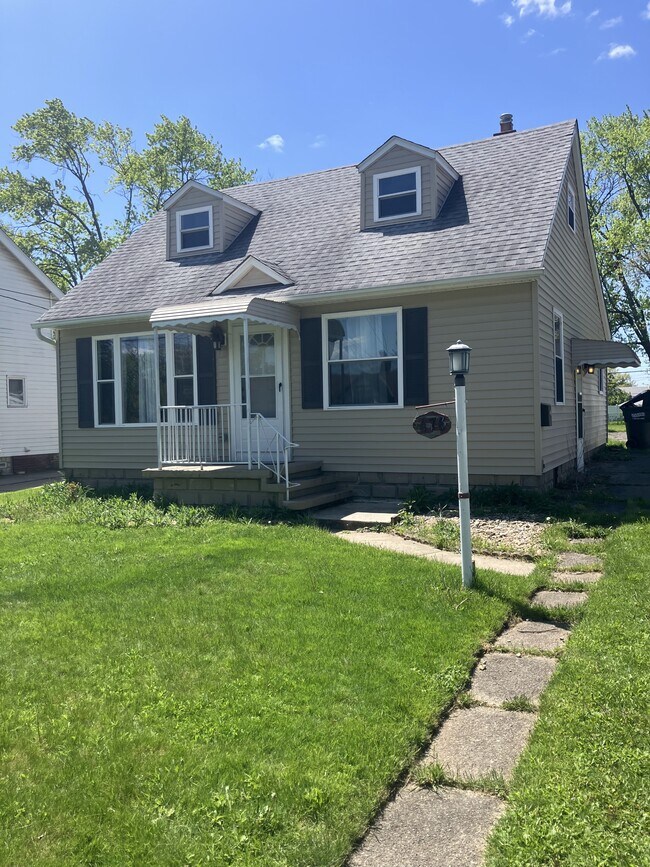 property at 678 High St