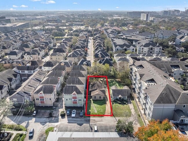property at 2406 Charleston St