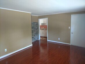 835 Daniels St in Raleigh, NC - Building Photo - Building Photo