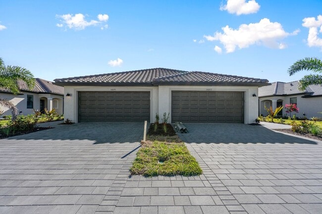 14107 Winding Cedar Wy
