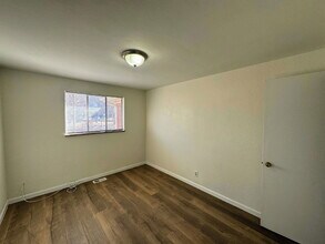 9275 E 14th Ave in Aurora, CO - Building Photo - Building Photo