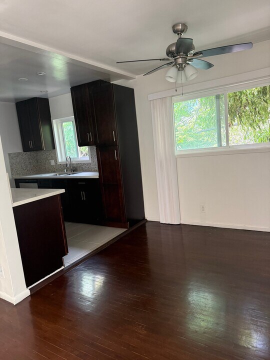 1231 N Formosa Ave in West Hollywood, CA - Building Photo