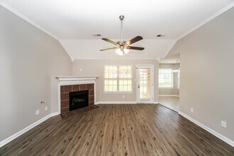 4188 Ravenwood Dr N in Horn Lake, MS - Building Photo - Building Photo