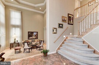 10417 Snow Point Dr in Bethesda, MD - Building Photo - Building Photo