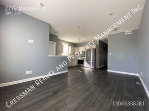 2772 Mackay in Regina, SK - Building Photo - Building Photo