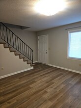 491 Falls Ave in Granite Falls, NC - Building Photo - Building Photo