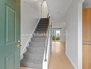 405 NE 105th St in Vancouver, WA - Building Photo - Building Photo