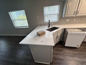 8722 Village Green Blvd in Clermont, FL - Building Photo - Building Photo