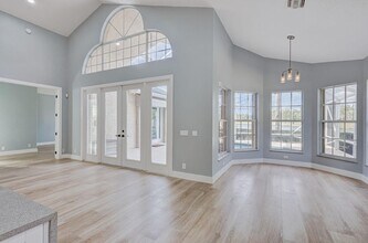 8300 Bob-O-Link Dr in West Palm Beach, FL - Building Photo - Building Photo