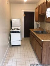 53 Fellsway W in Medford, MA - Building Photo - Building Photo