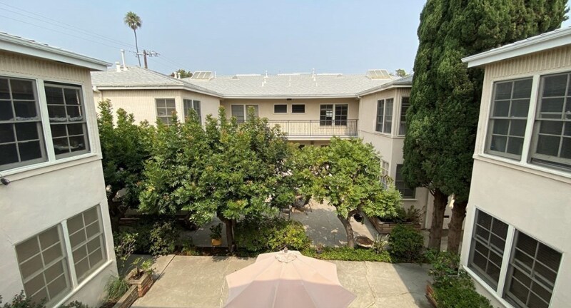 228 Idaho Ave in Santa Monica, CA - Building Photo
